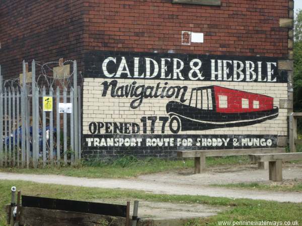 Artwork, Dewsbury arm, Calder and Hebble Navigation