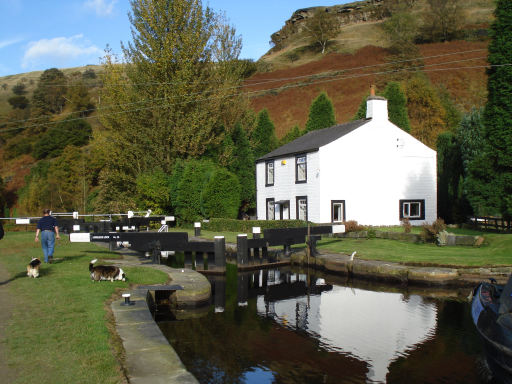 Longlees Lock, Rochdale Canal