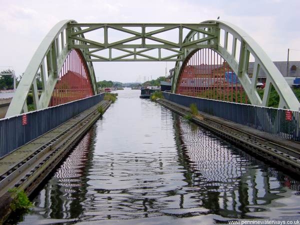 Stanley Ferry aqueduct, Aire and Calder Navigation Stanley Ferry aqueduct, Aire and Calder Navigation