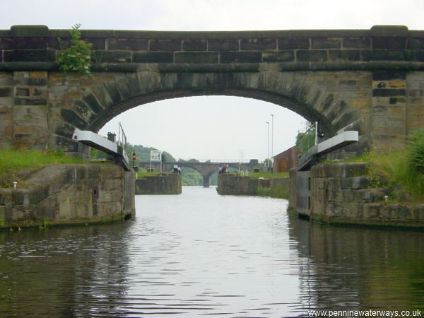 Broadreach Flood Lock, Aire and Calder Navigation Broadreach Flood Lock, Aire and Calder Navigation
