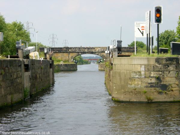 Broadreach Flood Lock, Aire and Calder Navigation Broadreach Flood Lock, Aire and Calder Navigation