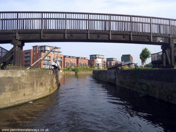 Knostrop Flood Lock, Aire and Calder Navigation