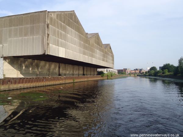 Knostrop Flood Lock, Aire and Calder Navigation