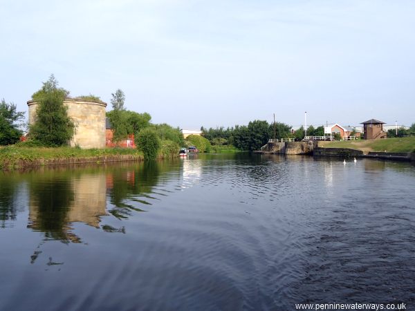 Knostrop Fall Lock, Aire and Calder Navigation