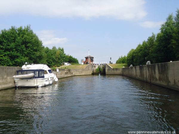 Lemonroyd Lock, Aire and Calder Navigation