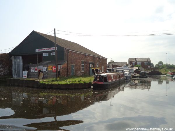 Hargreave's boatyard, Castleford, Aire and Calder Navigation