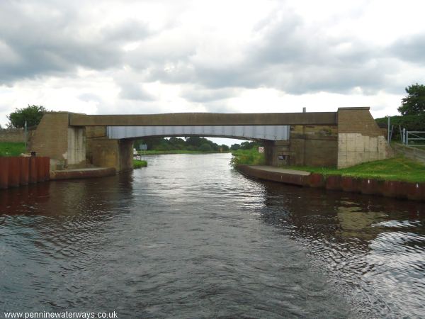 Heck Bridge, Aire and Calder Navigation Heck Bridge, Aire and Calder Navigation