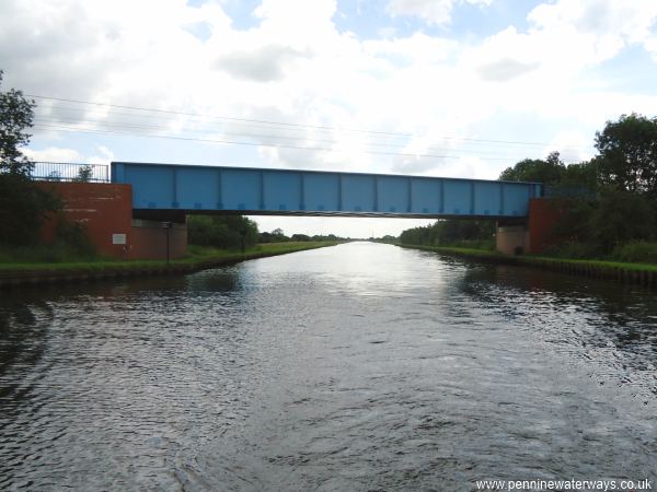 Great Heck Railway Bridge, Aire and Calder Navigation Great Heck Railway Bridge, Aire and Calder Navigation