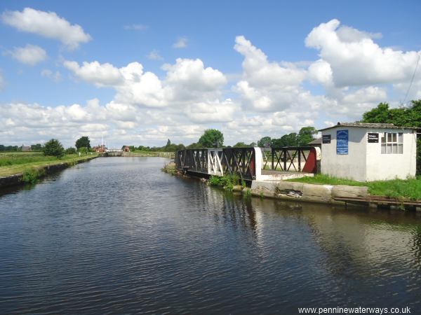 Pollington Manor Swing Bridge Aire and Calder Navigation