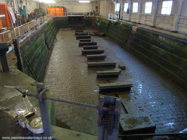 Stanley Ferry dry dock, Aire and Calder Navigation