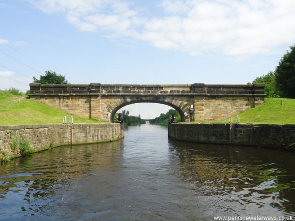 Broadreach Flood Lock, Aire and Calder Navigation Broadreach Flood Lock, Aire and Calder Navigation