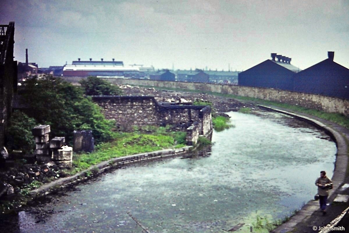 Store Street Aqueduct. photo: John Smith