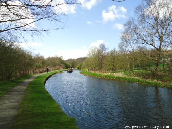 Red Doles, Huddersfield Broad Canal