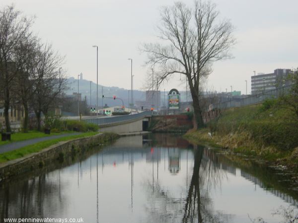 Leeds Road Bridge