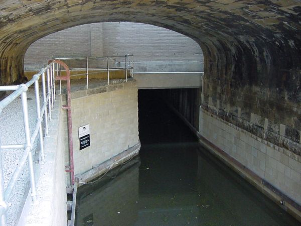 Bates Tunnel, Huddersfield