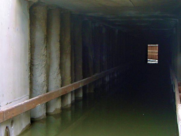 Bates Tunnel, Huddersfield