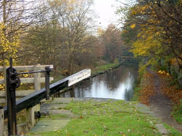 Lock 7e, Milnsbridge Lock 7e, Milnsbridge