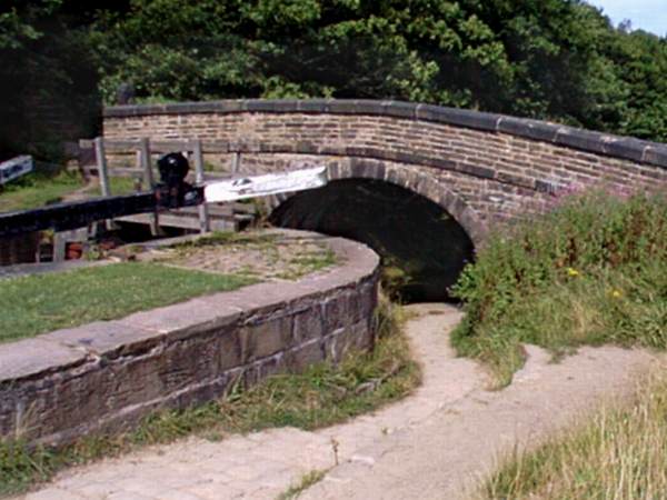 Appleyard Bridge