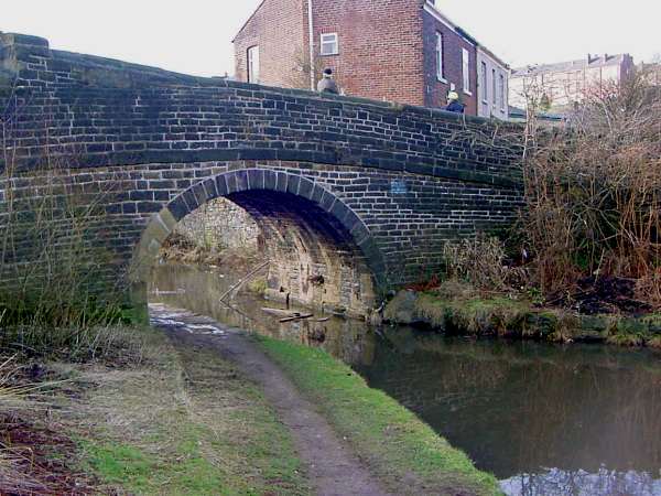 North End Bridge, Huddersfield Narrow Canal Stalybridge