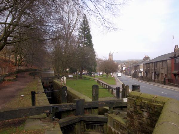Wade Lock, Huddersfield Narrow Canal, Uppermill, Saddleworth