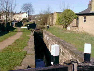 Shaw Lane, Milnsbridge Shaw Lane, Milnsbridge