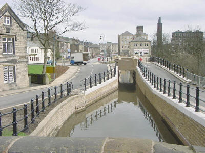  Old Bank 