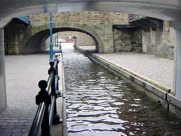 Melbourne Street Bridge, Huddersfield Narrow Canal, Stalybridge