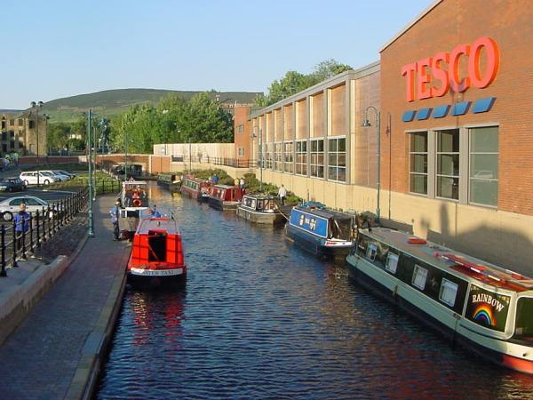 Huddersfield Narrow Canal, Tesco Stalybridge 