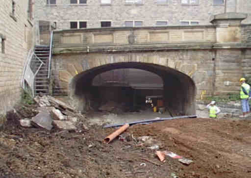 Queen St bridge