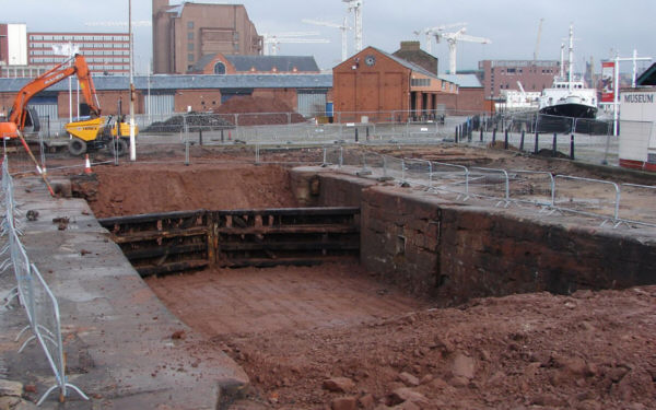 Manchester Dock, Liverpool canal link. photo: Kev