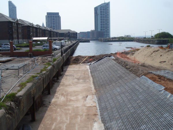 Liverpool canal link