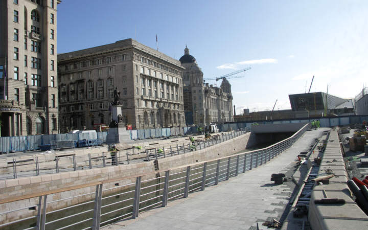 Liverpool canal link