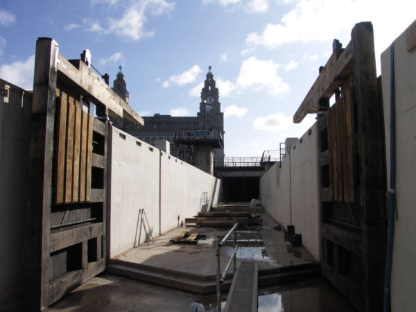 Liverpool canal link