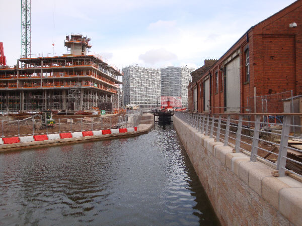 Liverpool canal link