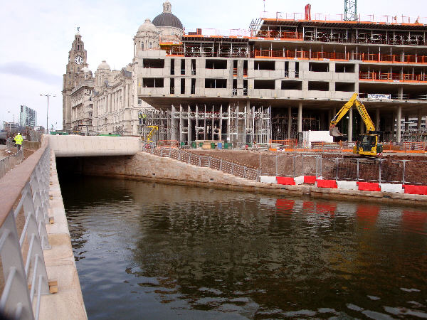 Liverpool canal link