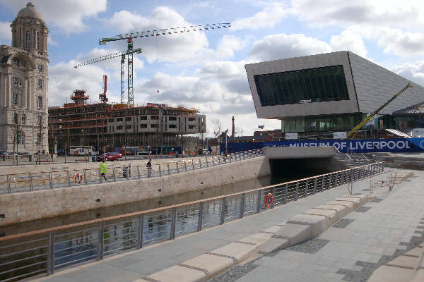 Liverpool canal link