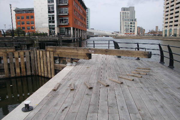 Liverpool canal link