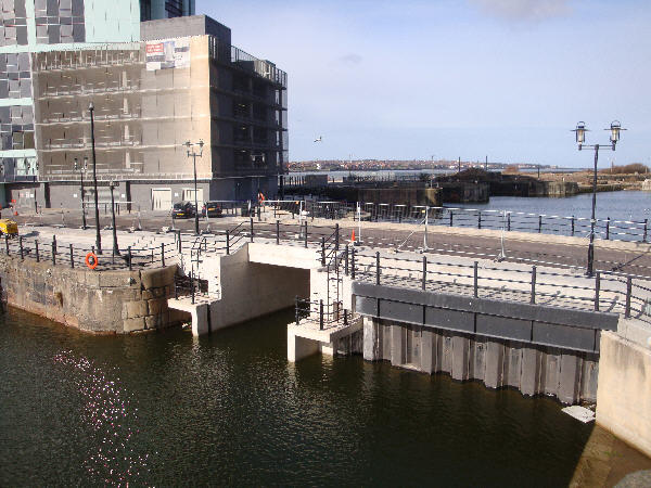 Liverpool canal link