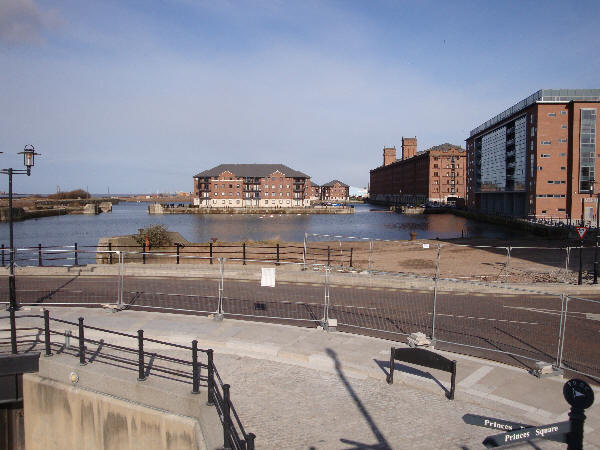 Liverpool canal link