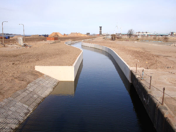 Liverpool canal link