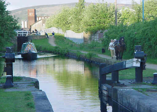 Lock 23E, Slaithwaite