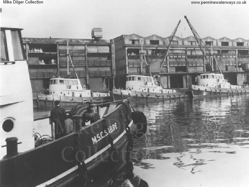 tugs - photo: Mike Dilger Collection