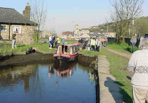 Leicester leaves Lock 10E