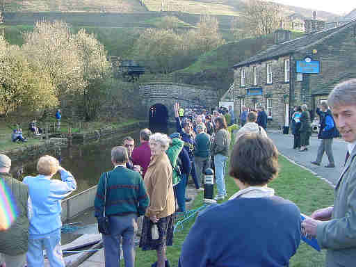 lights in the tunnel get nearer