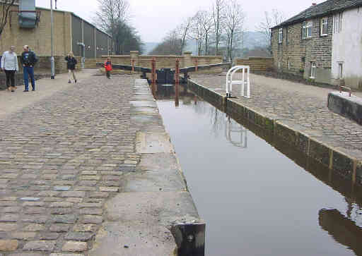 Platt Lane, Slaithwaite