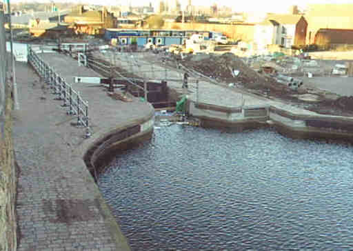 Lock 5W, Stalybridge