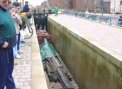 Lock 6W, Stalybridge