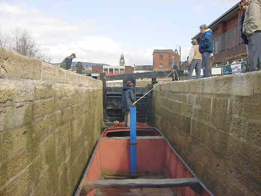 Rising in Lock 5W