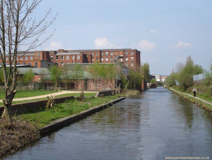 Oxford Mills, Ashton