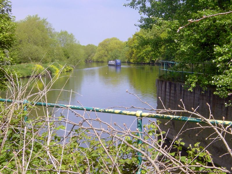 site of Heath Lock, former entrance to Barnsley Canal, Aire and Calder Navigation